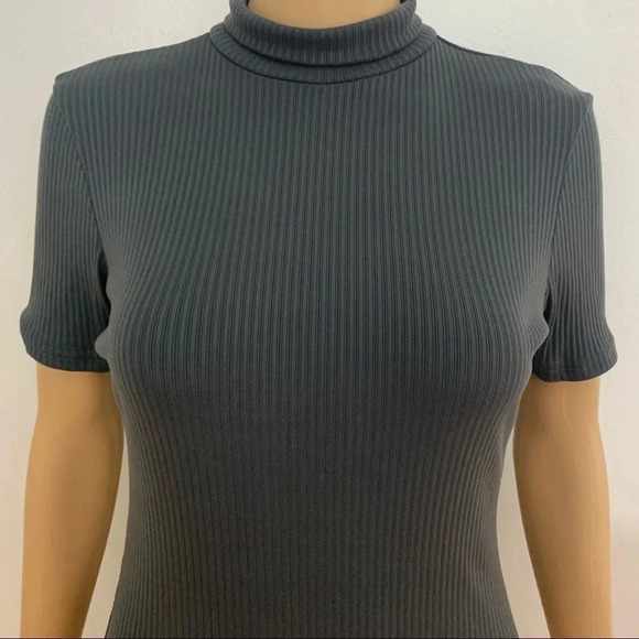 Gap bodysuit - Picture 2 of 8